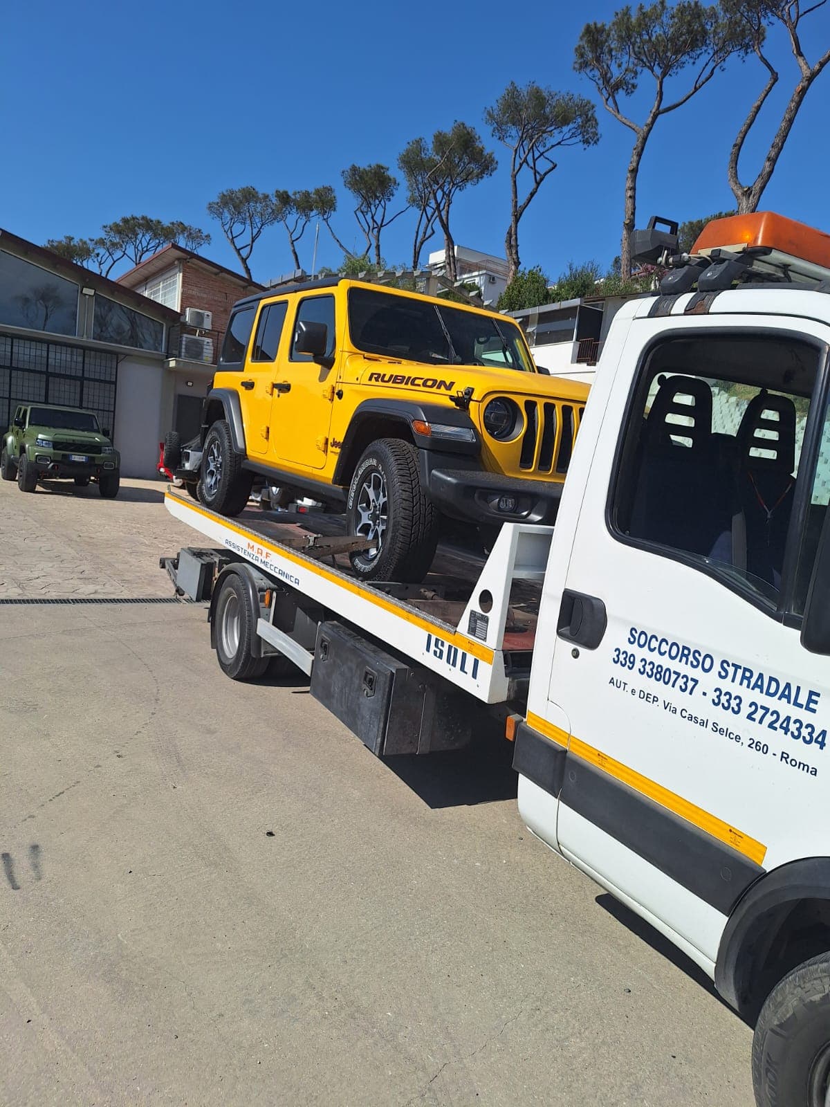 Carroattrezzi Roma - recupero Jeep fuoristrada zona Selva Candida